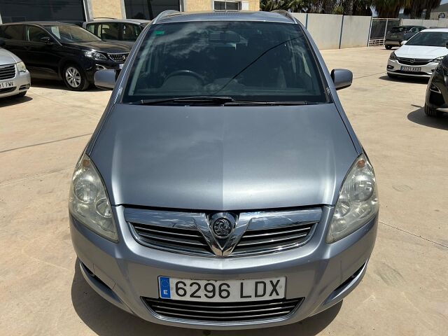 OPEL ZAFIRA DESIGN 1.6 SPANISH RHD IN SPAIN 131000 MILES 7 SEATS SUPERB 2010